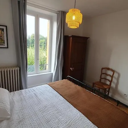 Nyaraló Maison Valentine Marcolès